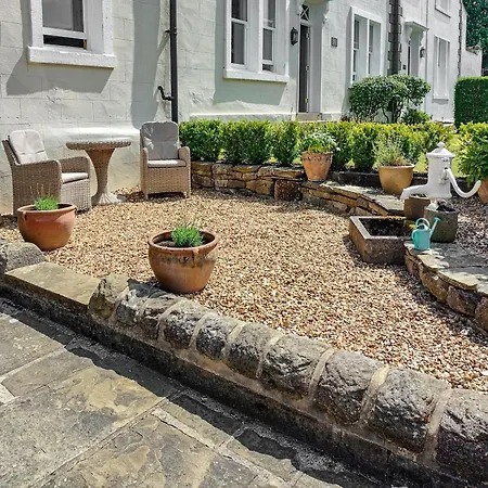 Holly Bank セトル